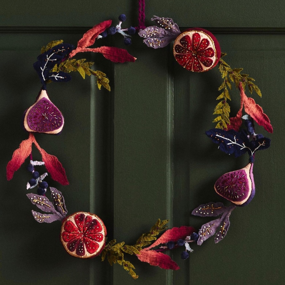 Anthropologie RUMI Beaded Holiday Wreath Oranges & Figs